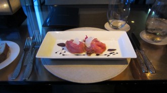 http://www.comfortablelife.asia/images/2011/06/ARMANI-Ristorante-GINZA_40-330x185.jpg