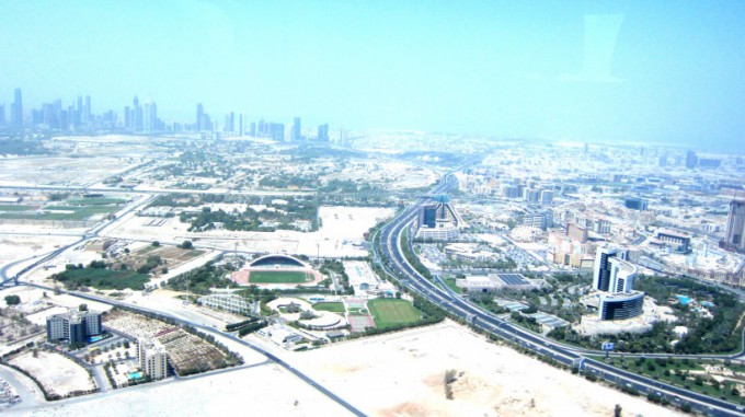 http://www.comfortablelife.asia/images/2011/09/05-Heli-Dubai_061-680x381.jpg