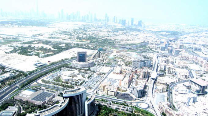 http://www.comfortablelife.asia/images/2011/09/05-Heli-Dubai_062-680x381.jpg