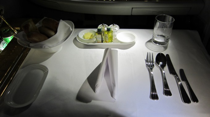http://www.comfortablelife.asia/images/2012/06/A-la-Carte-Dining.2011_01-680x381.jpg