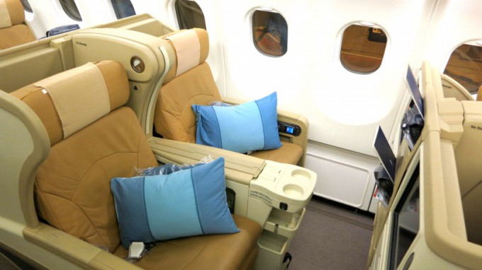 http://www.comfortablelife.asia/images/2012/10/Singapore-AirLine.2012_01-680x382.jpg