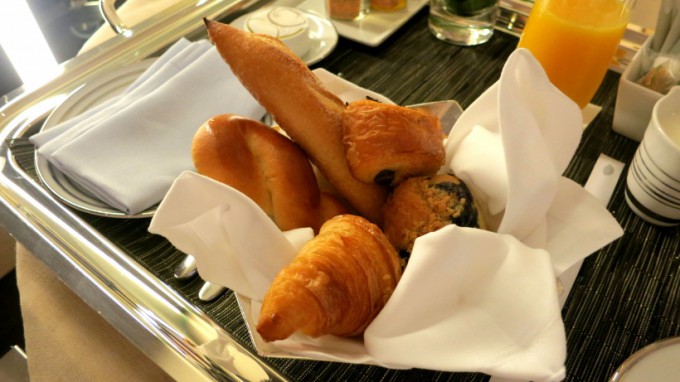 http://www.comfortablelife.asia/images/2012/11/LMO-breakfast.2012_05-680x382.jpg