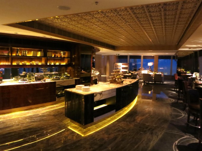 http://www.comfortablelife.asia/images/2013/02/The-Ritz-Carlton-Club.2012_38-680x510.jpg