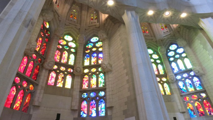 http://www.comfortablelife.asia/images/2013/09/Sagrada-Familia.2012_71-680x382.jpg