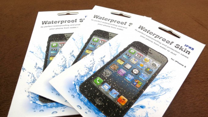 http://www.comfortablelife.asia/images/2014/01/WaterProof-Skin.IPX8_05-680x382.jpg