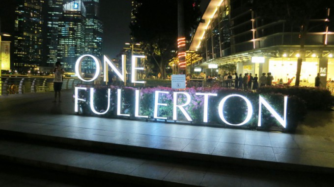 http://www.comfortablelife.asia/images/2014/08/One-Fullerton-2014_03-680x382.jpg