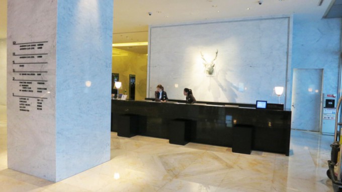 http://www.comfortablelife.asia/images/2015/09/Le-Meridien-Taipei-Entrance_004-680x382.jpg