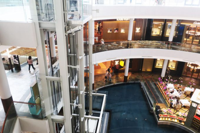 /images/2019/10/The-Shops-at-Marina-Bay-Sands_02-680x453.jpg